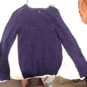 H&M’ Woven sweater